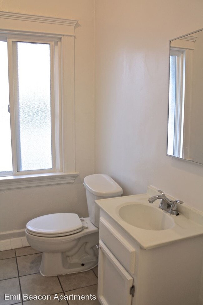 Building Photo - 945 Beacon Ave