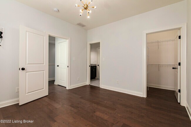Building Photo - 9409 Civic Way