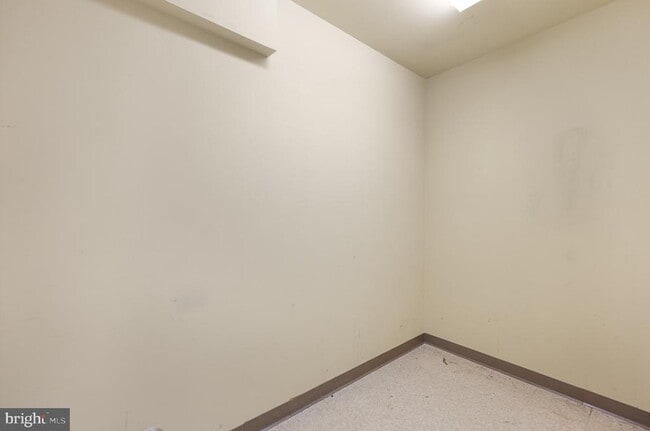 Building Photo - 4323 Champions Run