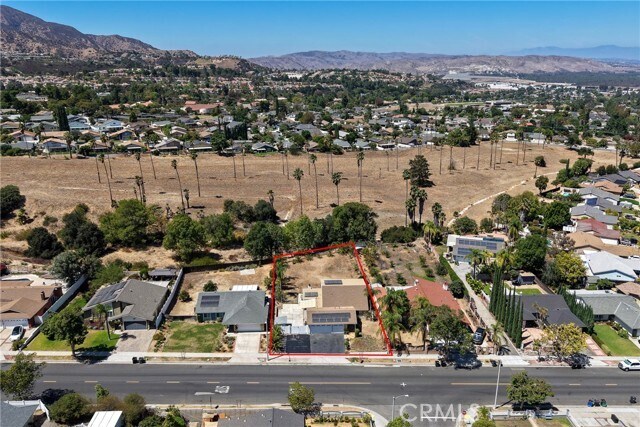 Building Photo - 1604 Avenida Del Vista