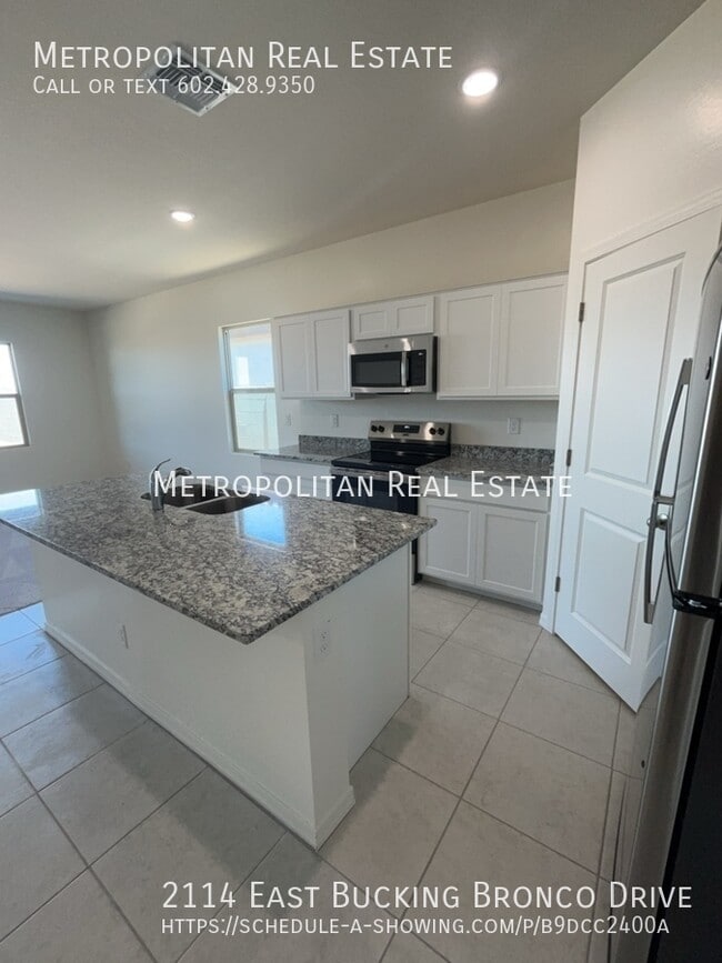 Building Photo - 2114 Bucking Bronco Dr