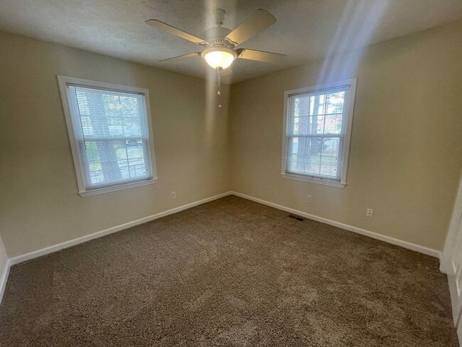 Building Photo - 5039 Coker St