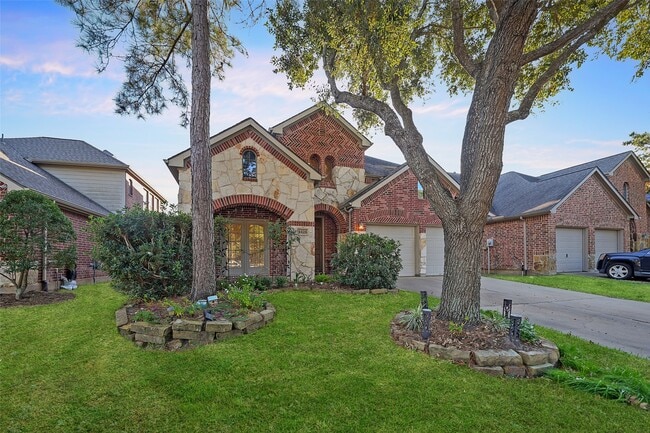 Building Photo - 4426 Greenwood Trace Ln