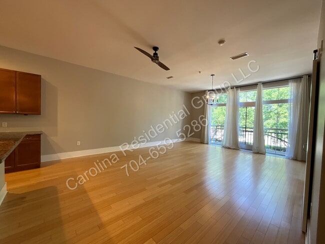 Building Photo - 3100 N Davidson St