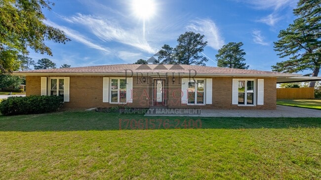 Primary Photo - 5100 Sequoia Dr