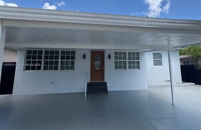 Primary Photo - 2731 NW 100th St