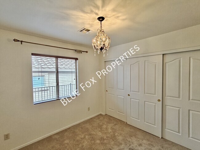 Building Photo - 10923 S Lake Gambusi Dr