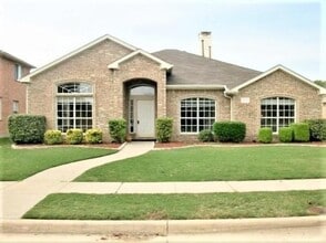 Building Photo - 1222 Harvard Ln