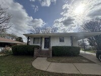 Building Photo - 4500 Schaer St