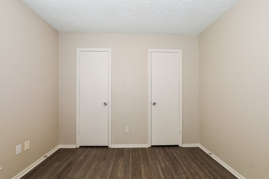 Building Photo - 7318 Sunlight Ln