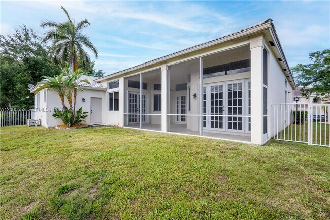 Building Photo - 849 Crestview Cir