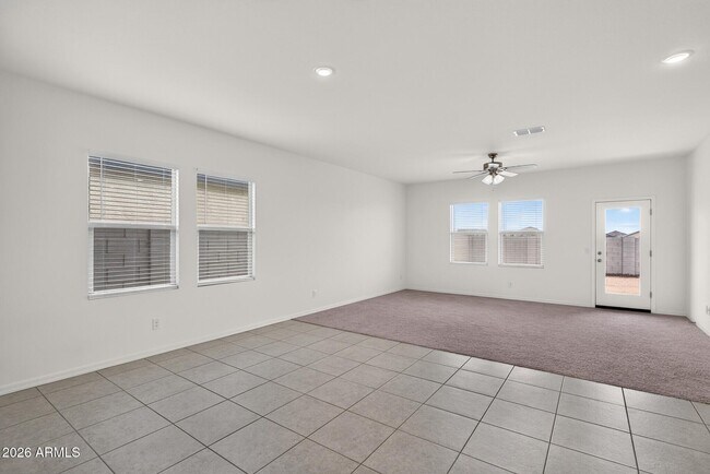 Building Photo - 2097 Grazing Mdw Ln