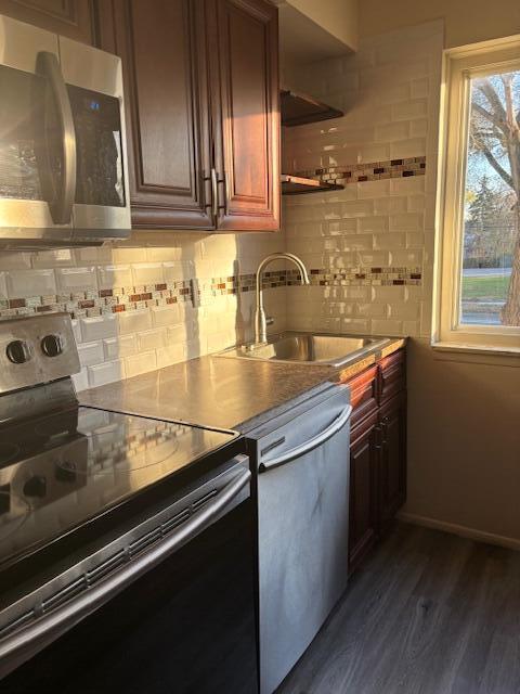 Building Photo - 1250 W Nine Mile Rd