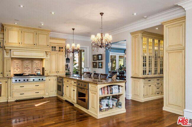 Building Photo - 24908 Bella Vista Dr