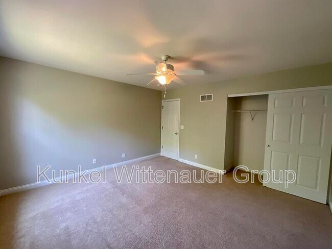 Building Photo - 3014 Roan Hill Dr