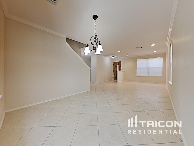 Building Photo - 21206 Bridgemeadows Ln