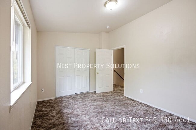 Building Photo - 1824 W Crouse St