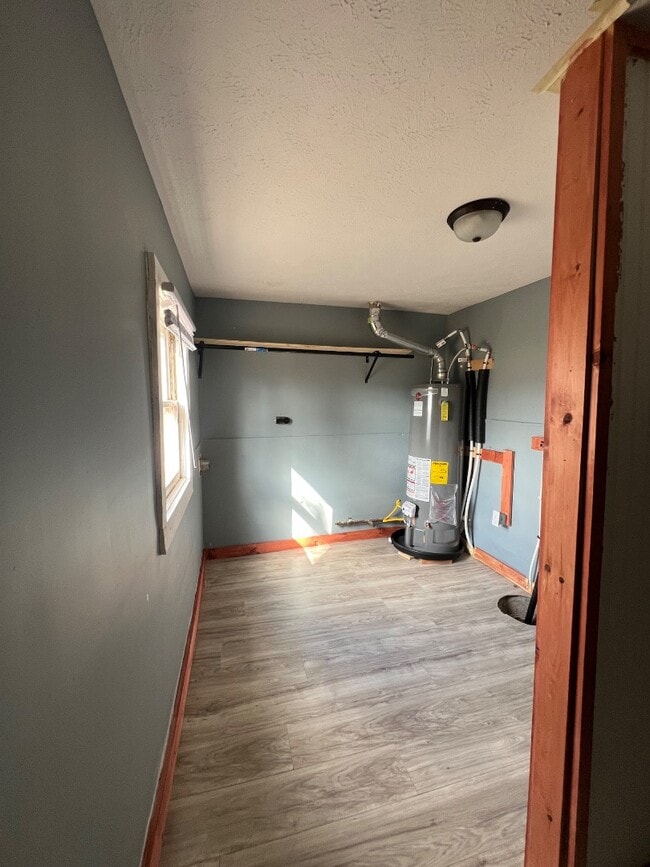 Building Photo - 525 Carey St