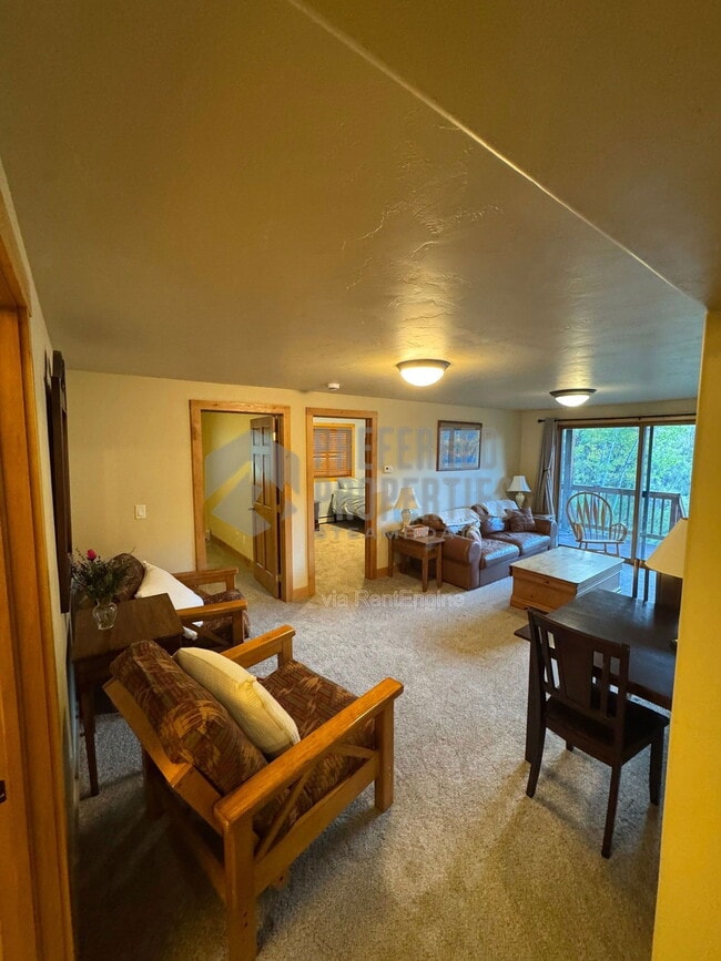 Building Photo - 2930 Alpenglow Way