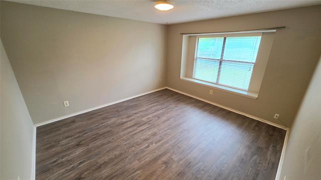 Building Photo - 6301 Fairlane Dr