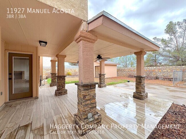 Building Photo - 11927 Manuel Acosta Dr