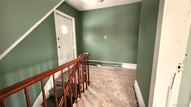 Building Photo - 19 Bloomingburg Rd