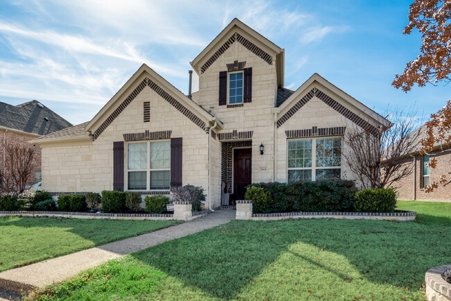 Building Photo - "Stunning 3-Bedroom Home in the Highlands at Trophy Club!"
