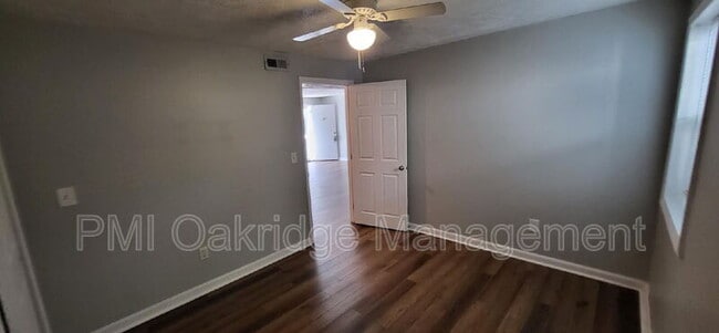 Building Photo - 3479 S Waynesville Rd