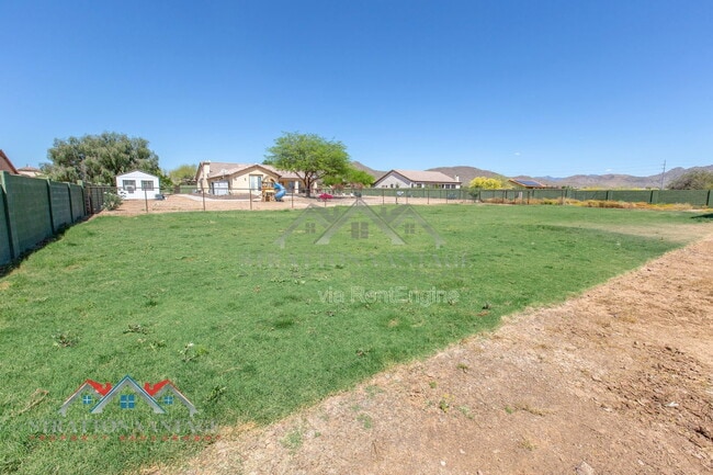 Building Photo - 38414 N 12th St