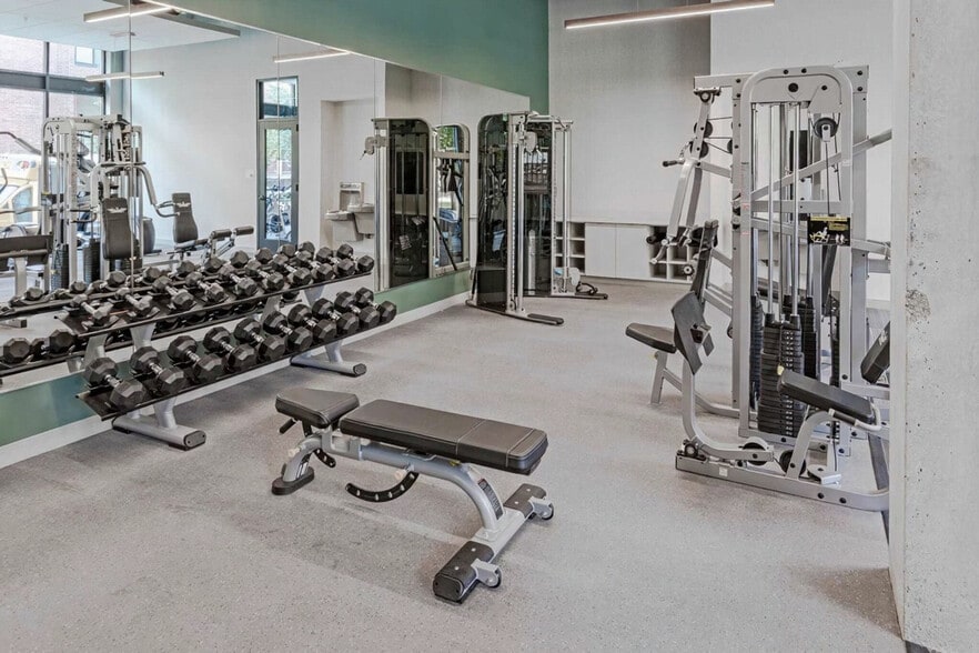 Building Photo - 1410 Nicollet Ave