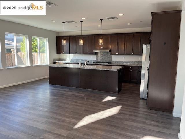 Building Photo - 761 Stickney Way