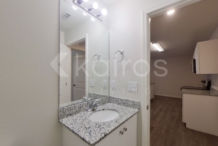 Building Photo - 18318 Gibraltar Ln