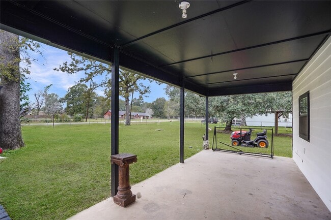 Building Photo - 22855 E Martin Dr