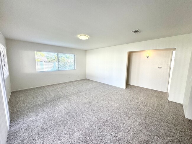 Building Photo - Welcoming Single-Story Home for Rent in Beautiful Chino Hills