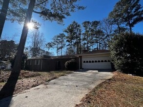 Building Photo - 1283 Murdock Rd