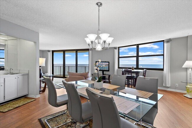 Building Photo - 5420 N Ocean Dr