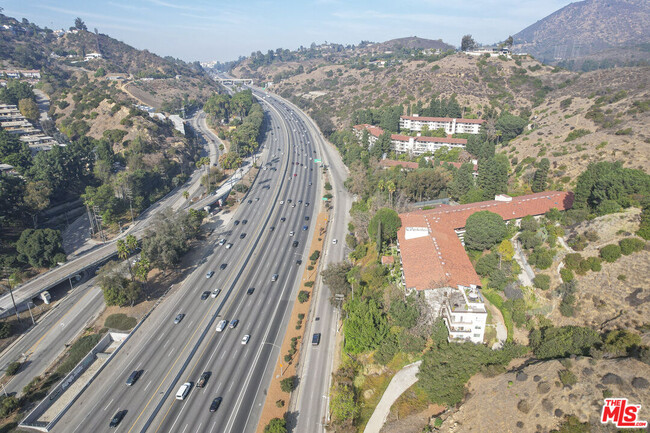 Building Photo - 2700 Cahuenga Blvd