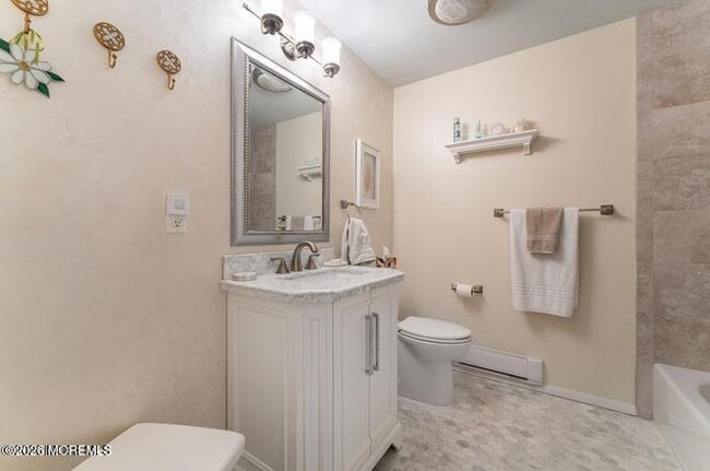 Building Photo - 449A Cheshire Ct