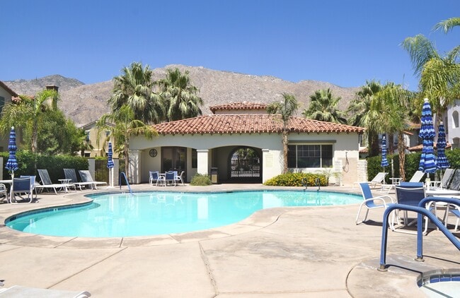 Building Photo - 423 Copper Canyon Rd