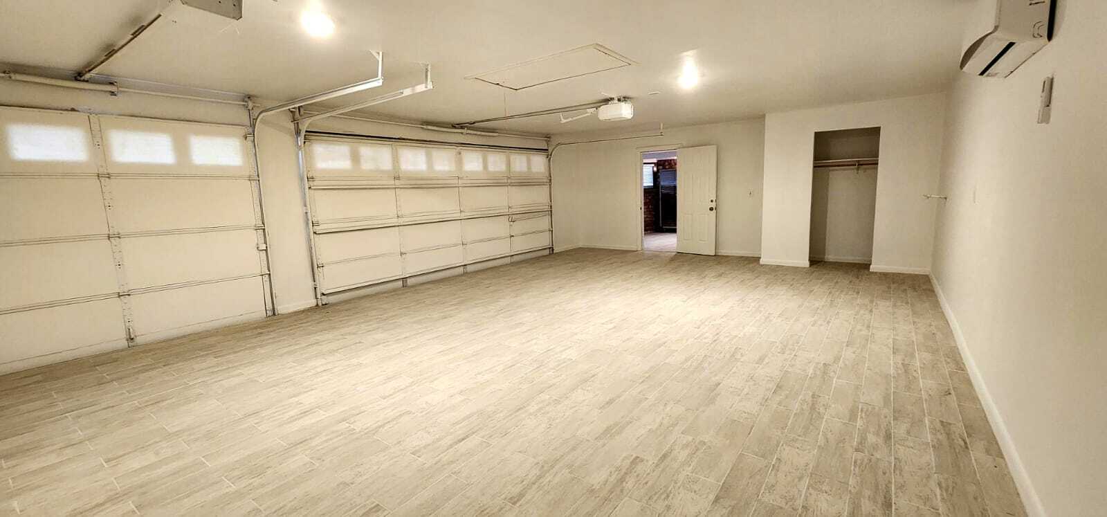 Building Photo - 5727 Arbor Vitae Dr