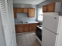 Building Photo - 14 N Ritchie Ave