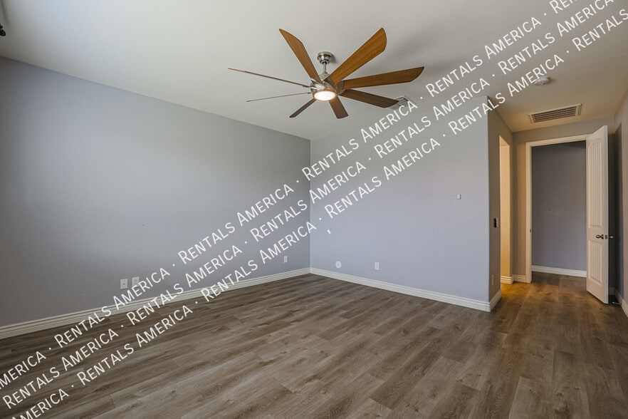 Building Photo - 4217 W Winston Dr