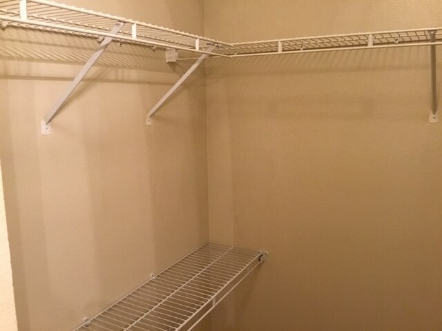 Building Photo - 10122 Richardson Ct