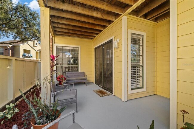 Building Photo - 8724 Mallard Reserve Dr