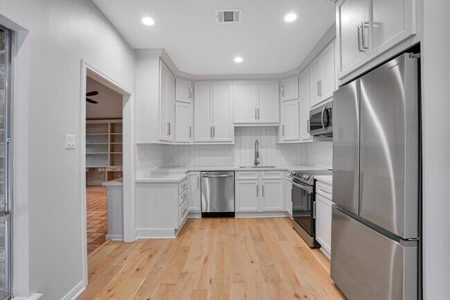 Building Photo - 2022 Bristlecone Pl