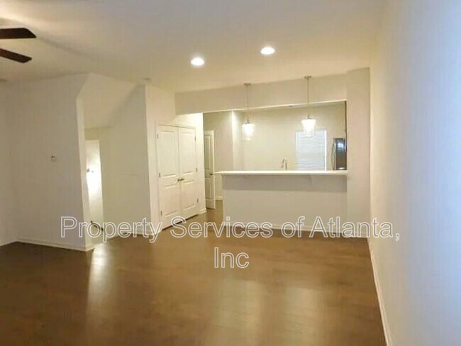 Building Photo - 887 Society Cir