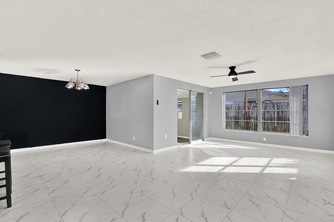 Building Photo - 7902 Canna Dr