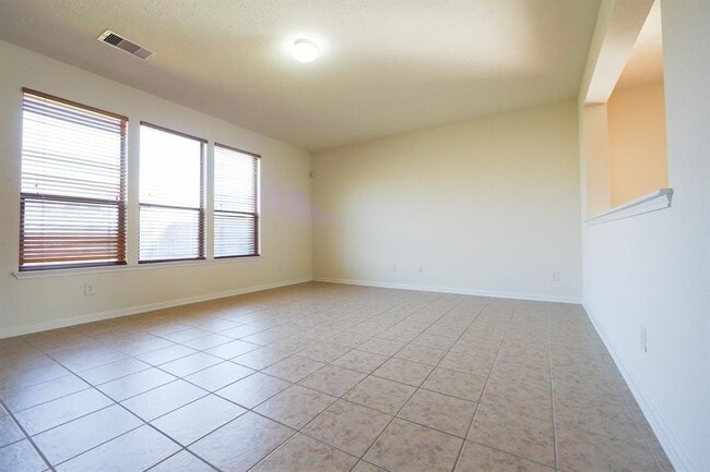 Building Photo - 4426 S Vineyard Mdw Ln