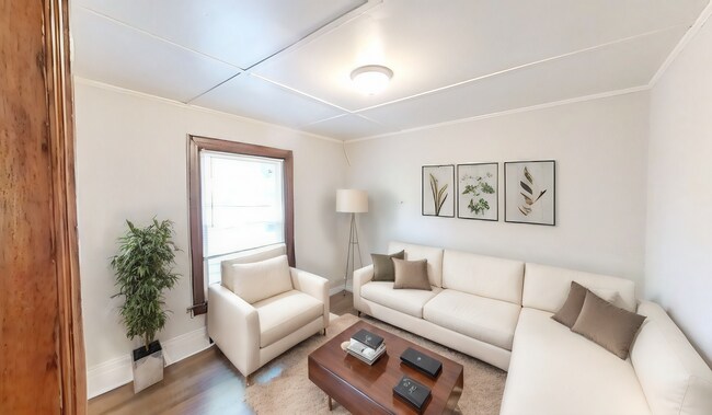 Building Photo - 289 Pearl St | Apt B | 2 BD/1 BA | Great L...