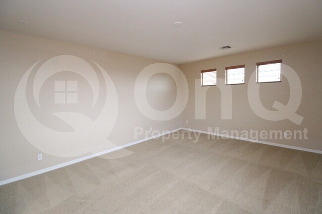 Building Photo - 3951 E Ravenswood Dr